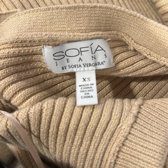 💛SOFIA JEANS💛 - Picture 3 of 10